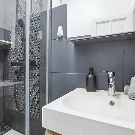 Le Marais 1br Cozy Paris